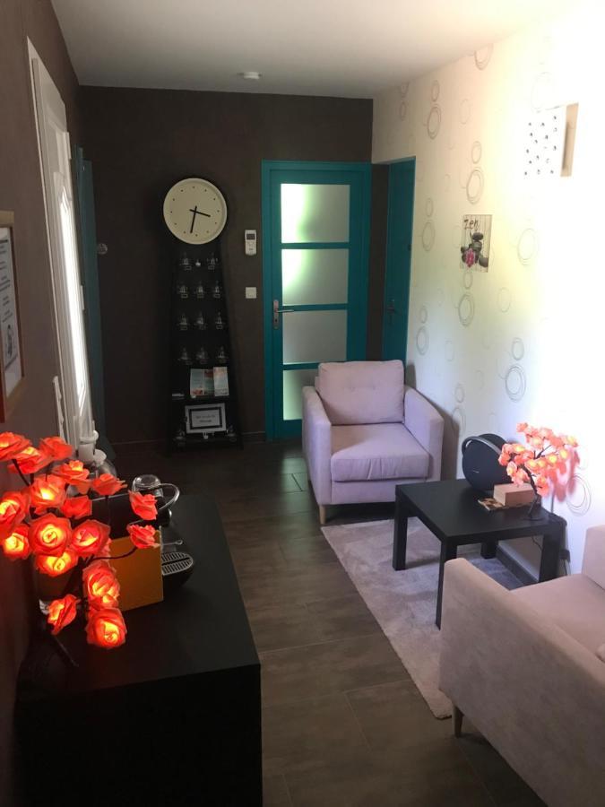 Saint-Avertin Maison Chaleureuse A Partager En Famille Ou Amis Villa Exterior foto